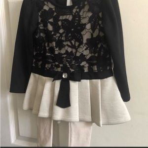 *** 2 outfits *** Girls Max Studio 2pc Outfit & White Eyelet Dress